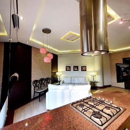 Luxurious Boutique One Bed Apartment In Bahria Town Rawalpindi Bagian luar foto